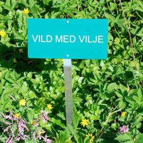 Vild med vilje skilt p� 50 cm. spyd